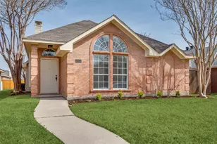 2207 Arbor Creek Dr, Carrollton, TX 75010 - Photo 1