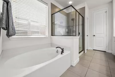 15529 Pioneer Bluff Trail, Roanoke, TX 76262 - Photo 14