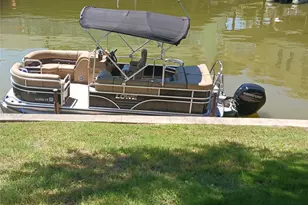 688 Harbor Dr N, Azle, TX 76020 - Photo 36