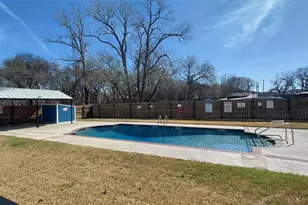 688 Harbor Dr N, Azle, TX 76020 - Photo 38