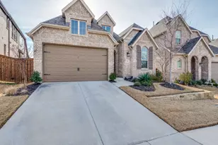 1808 Pelham Dr, Aubrey, TX 76227 - Photo 2