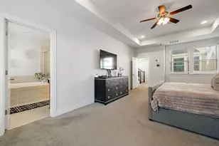 648 Aspen Valley Ln, Dallas, TX 75208 - Photo 18