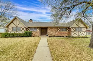 3313 Cliffdale Dr, Waco, TX 76708 - Photo 2