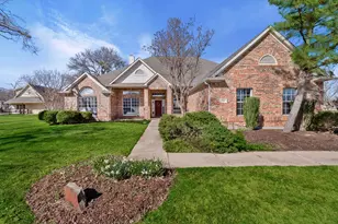 7517 Rodeo Dr, Denton, TX 76208 - Photo 1