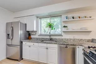 5022 W Mockingbird Ln, Dallas, TX 75209 - Photo 12