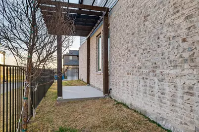 8901 Lowell Street, Rowlett, TX 75089 - Photo 4