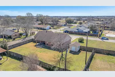 300 W McAfee Street, Mabank, TX 75147 - Photo 32