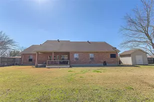 300 W McAfee St, Mabank, TX 75147 - Photo 28