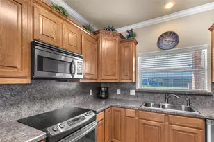 300 W McAfee St, Mabank, TX 75147 - Photo 12