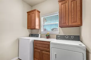 300 W McAfee St, Mabank, TX 75147 - Photo 24