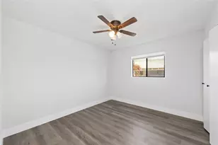 2119 Meadfoot Rd, Carrollton, TX 75007 - Photo 20