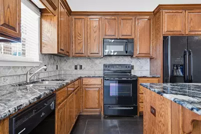 207 Hawk Ridge, Lacy Lakeview, TX 76705 - Photo 12