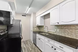 7812 Royal Ln, Dallas, TX 75230 - Photo 16