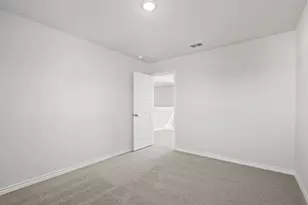 7904 Bald Cypress Rd, Fort Worth, TX 76123 - Photo 18