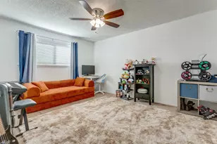 12605 Hornbeam Dr, Dallas, TX 75243 - Photo 20