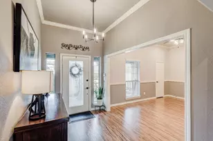 6609 Silver Oak Ln, Fort Worth, TX 76135 - Photo 4