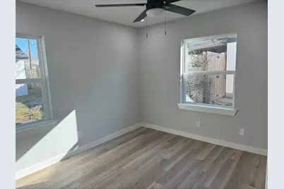 415 Bella Drive, Garland, TX 75040 - Photo 10