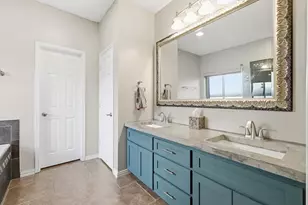 2604 Timberhill Dr, Flower Mound, TX 75028 - Photo 18