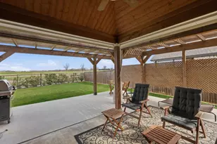 1020 Embers Ln, Denton, TX 76201 - Photo 30