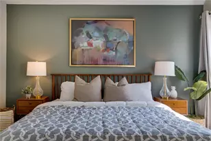 2130 Montclair Ln, Lewisville, TX 75067 - Photo 10