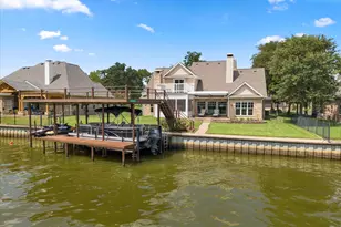 254 Saint Andrews Dr E, Mabank, TX 75156 - Photo 1