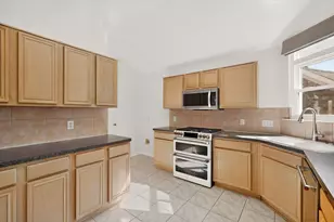 4557 Highridge Dr, The Colony, TX 75056 - Photo 8