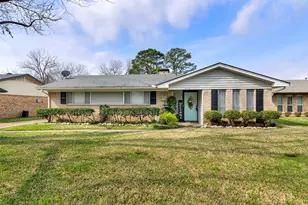 2316 Diana St, Sherman, TX 75092 - Photo 2