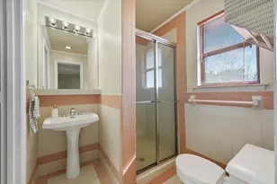 1505 Surrey Ct, Garland, TX 75043 - Photo 14