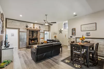 613 Reeves Lane, Kennedale, TX 76060 - Photo 6