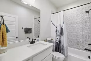 825 Holbrook Rd, Springtown, TX 76082 - Photo 22