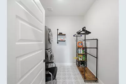 825 Holbrook Road, Springtown, TX 76082 - Photo 18