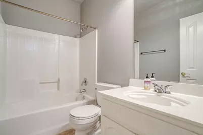 10625 Ashmore Drive, Fort Worth, TX 76131 - Photo 14