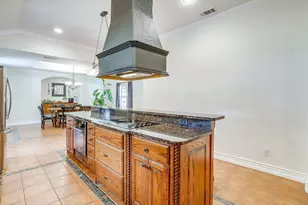 203 E 7th St, Weatherford, TX 76086 - Photo 12