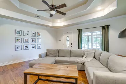 203 E 7th Street, Weatherford, TX 76086 - Photo 6