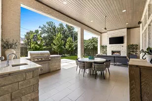 5628 Lindenshire Ln, Dallas, TX 75230 - Photo 34