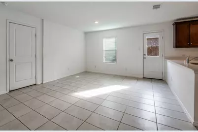 14008 Earlham Street, Pilot Point, TX 76258 - Photo 8