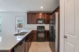 14008 Earlham St, Pilot Point, TX 76258 - Photo 12