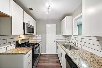 3465 Kellogg Avenue, Dallas, TX 75216 - Photo 2