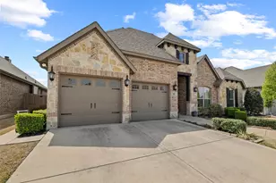 308 Bessie Coleman Blvd, Waxahachie, TX 75165 - Photo 4