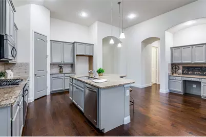 409 Mossy Rock Drive, McKinney, TX 75071 - Photo 8