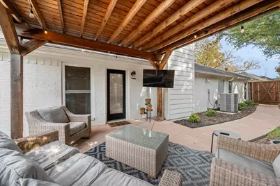 1706 Dunn Street, Grapevine, TX 76051 - Photo 38