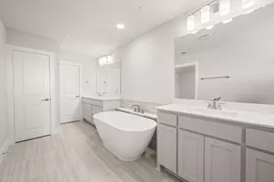 12723 Paddington Dr, Farmers Branch, TX 75234 - Photo 16