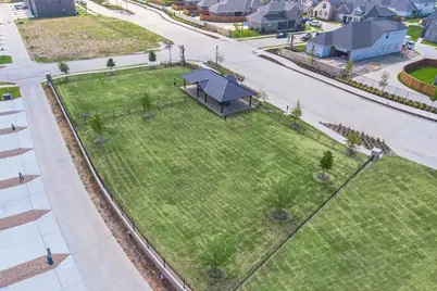 12723 Paddington Drive, Farmers Branch, TX 75234 - Photo 32