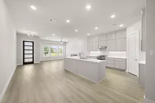 12723 Paddington Dr, Farmers Branch, TX 75234 - Photo 8