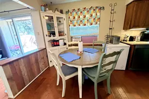 2721 Lucas Dr, Arlington, TX 76015 - Photo 10