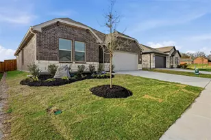 2222 Rannoch St, Sherman, TX 75092 - Photo 2