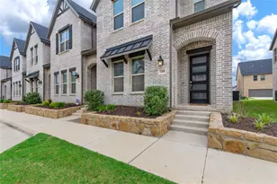 1899 Melinda Ln, Farmers Branch, TX 75234 - Photo 1
