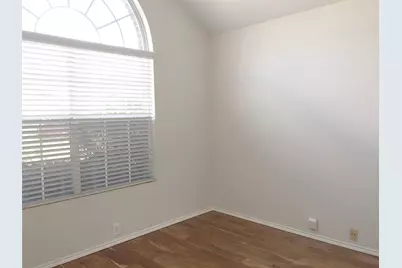 2208 Arbor Chase Circle, Arlington, TX 76011 - Photo 10