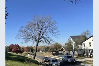 1254 E Magnolia Avenue, Fort Worth, TX 76104 - Photo 2