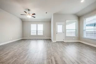 3077 Lionsgate Dr, Argyle, TX 76226 - Photo 2